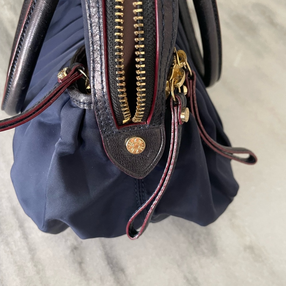 MZ Wallace Navy Bedford Bea Pleated Satchel Bag EUC  w/ neutral lining. AWESOME - Picture 6 of 16
